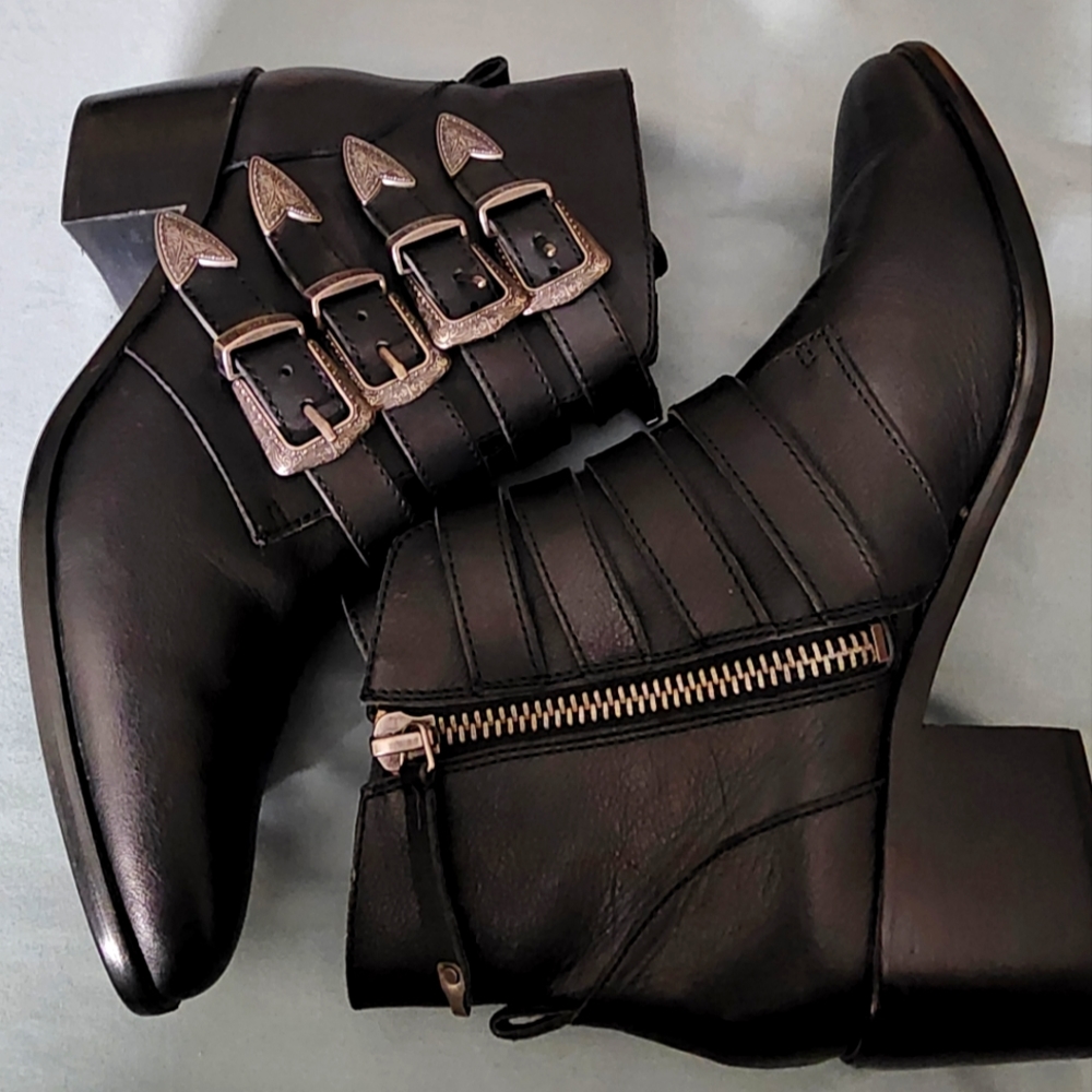 Steve Madden Billey Buckled Boots - Western Black Size 10 Women's